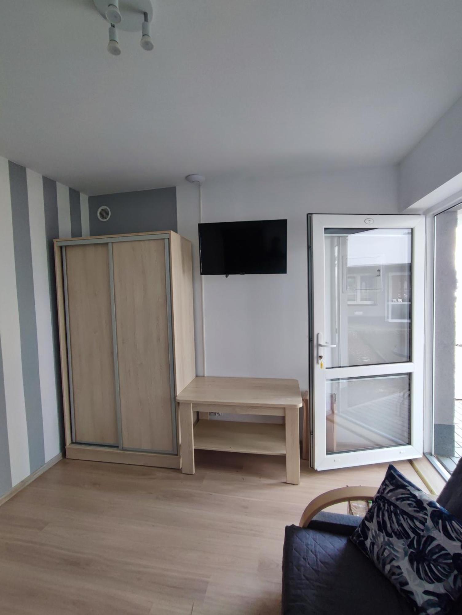 Apartamenty Poddabek- Basen Kryty, Sauna, Animacje Dla Dzieci , Malpi Gaj, Baseny Na Dachu Поддомбе Экстерьер фото