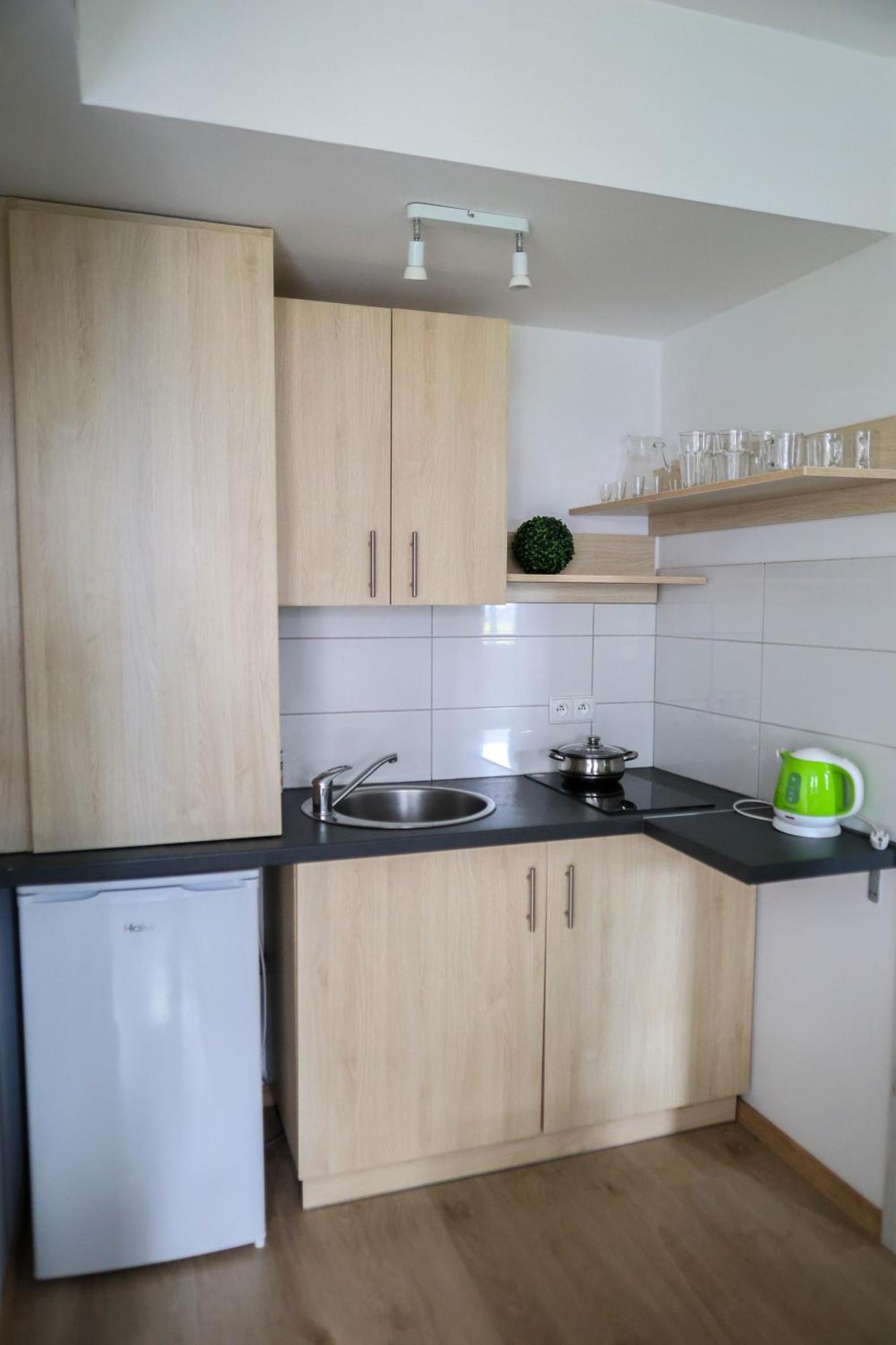 Apartamenty Poddabek- Basen Kryty, Sauna, Animacje Dla Dzieci , Malpi Gaj, Baseny Na Dachu Поддомбе Экстерьер фото