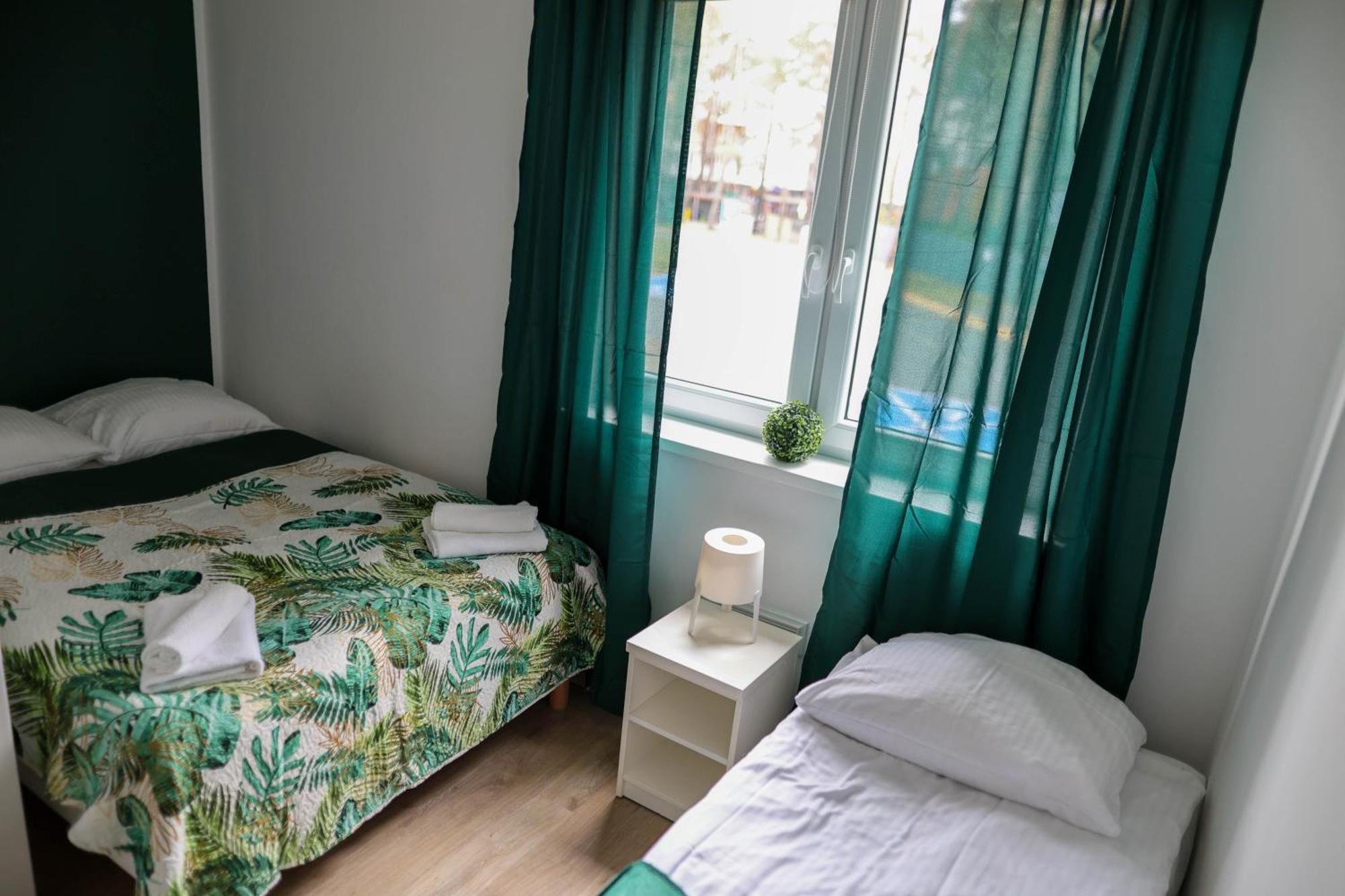 Apartamenty Poddabek- Basen Kryty, Sauna, Animacje Dla Dzieci , Malpi Gaj, Baseny Na Dachu Поддомбе Экстерьер фото